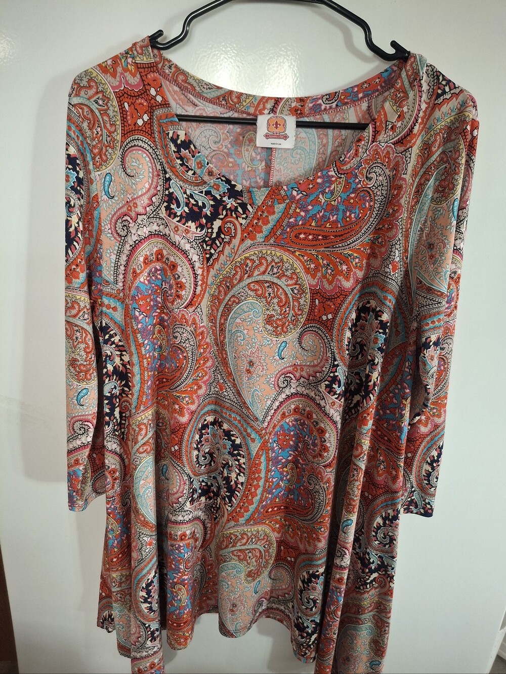 Paisley Scoop Neck Women's Top - Multicolor